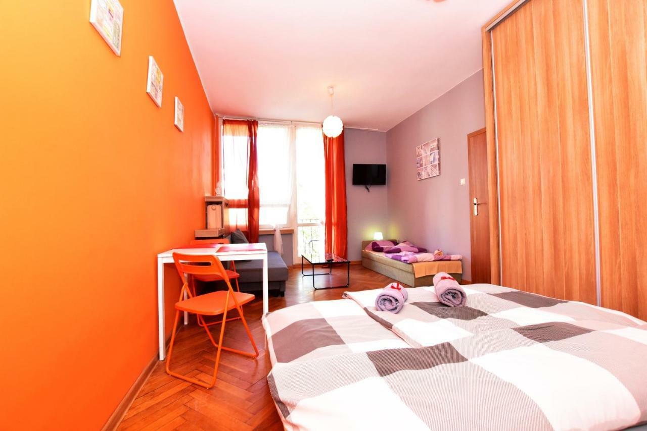 City Central Hostel Swidnicka Вроцлав Экстерьер фото