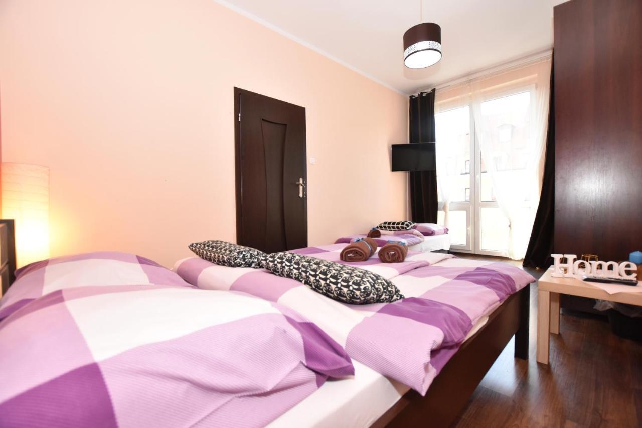 City Central Hostel Swidnicka Вроцлав Экстерьер фото